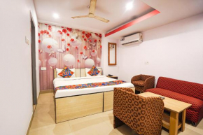 FabExpress R Inn - Nr Prayagraj Railway Station